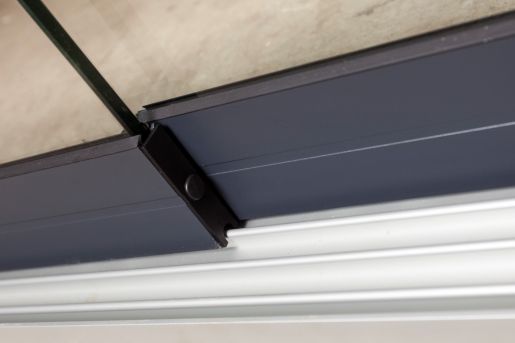 Glasschiebewand bodenschiene geschlossen