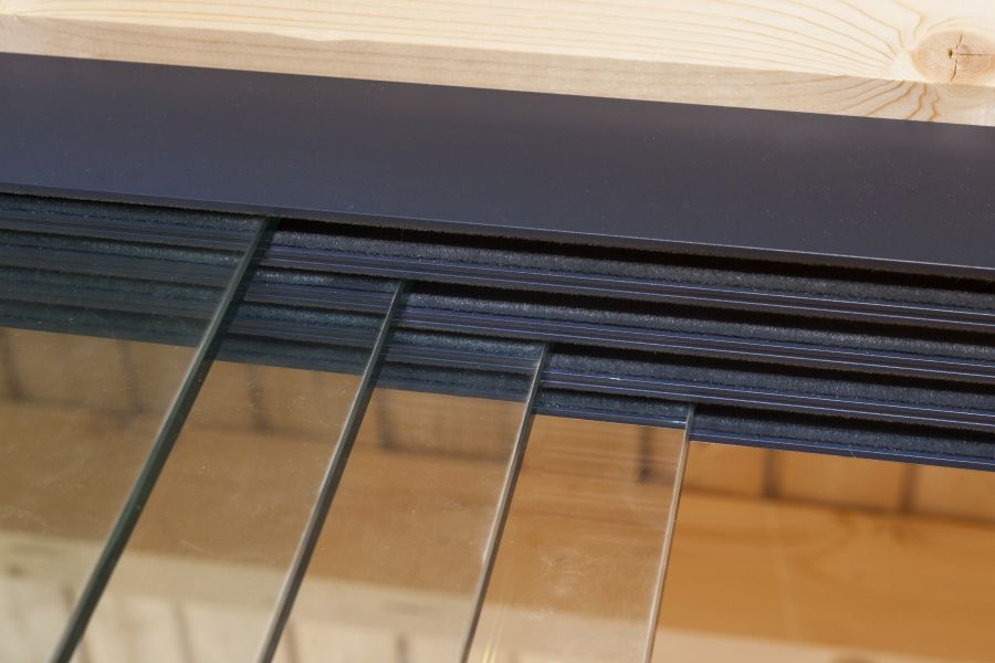 Glasschiebewand Führung